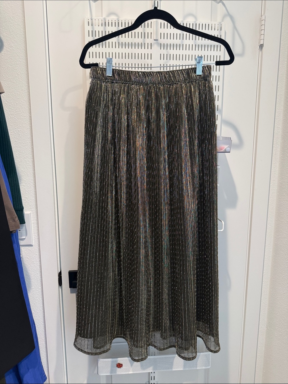 Metallic Pleated Maxi Skirt - Black with Iridescent Sheen
